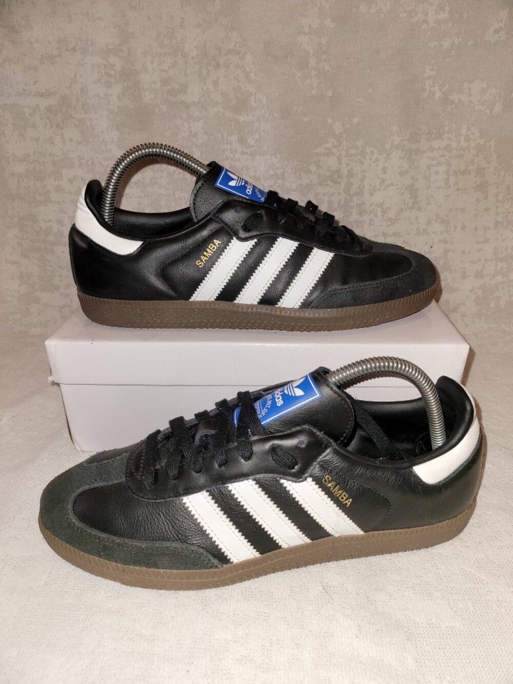 Adidas Samba Shoes Womens Size 8 Black Leather Gum Sole Sneakers IG9031